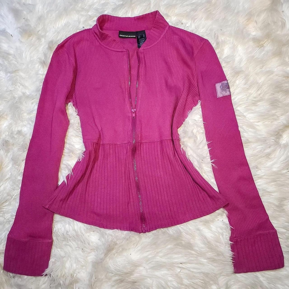 Vintage Y2K DKNY Jeans ribbed zip-front sweater in a bold magenta pink Xl